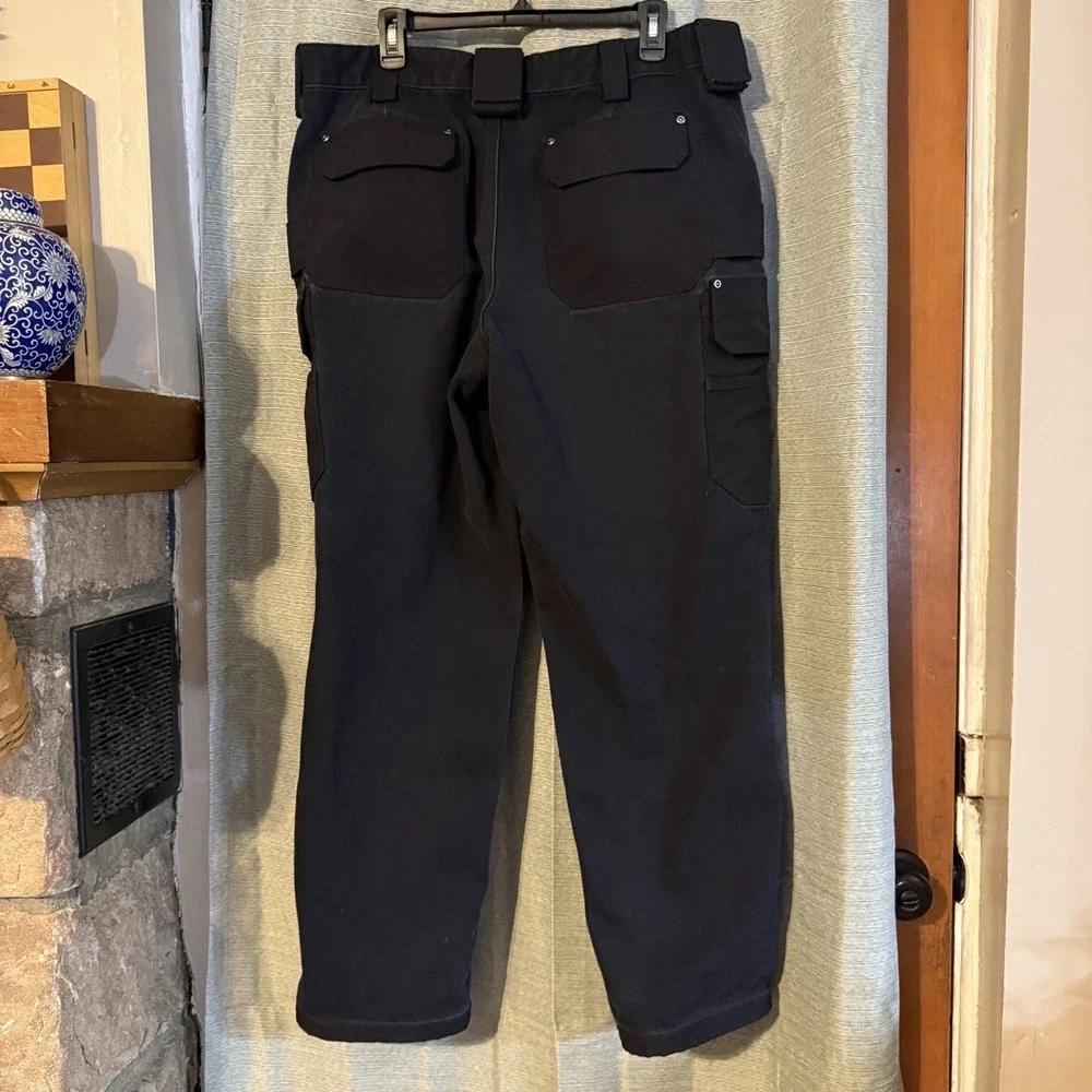 Duluth Trading Co Double Knee Cargo Pants Men's 38x32 Black Fire Hose Workwear